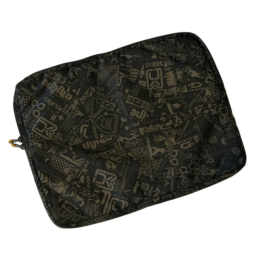 Dakine‎ Laptop Sleeve 15 Inch Black Grey Padded Case Orange Lining Protective
